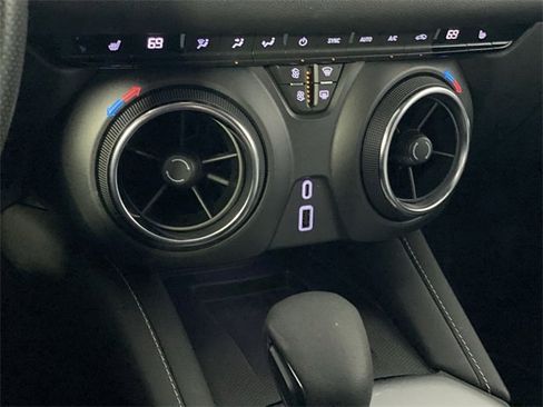 Certified 2024 Chevrolet Blazer LT w/ Convenience Package image 23