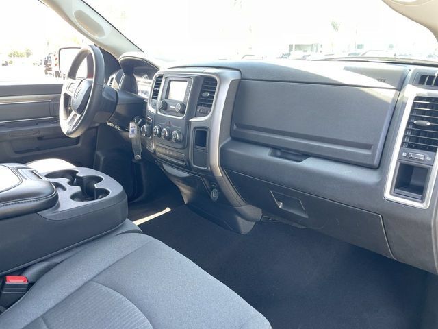 Used 2024 RAM 1500 Classic SLT AWD/4WD image 26