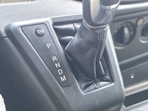 Used 2019 Ford Transit 150 130 Low Roof image 18