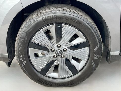 Used 2025 Nissan Murano SL AWD/4WD image 32