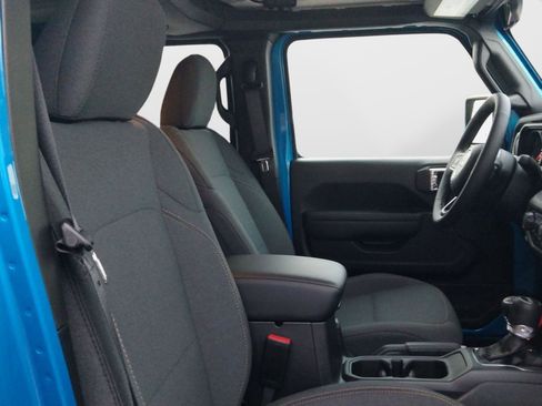 New 2026 Jeep Wrangler Unlimited Sport image 28