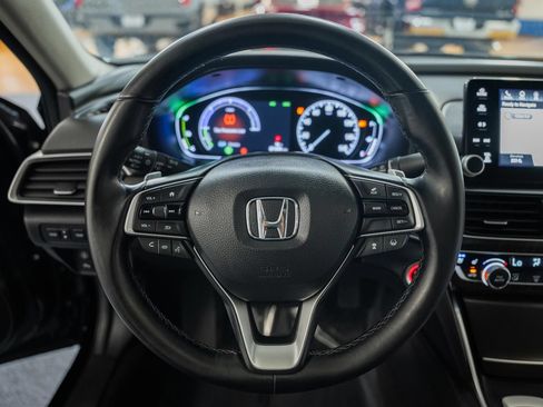 Used 2019 Honda Accord Touring image 28