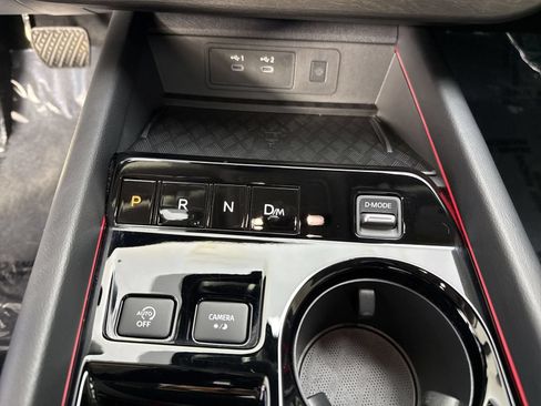 Certified 2025 Nissan Murano SL w/ Cargo Package AWD/4WD image 20