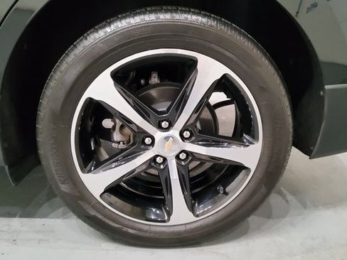 Used 2023 Chevrolet Equinox LT image 40