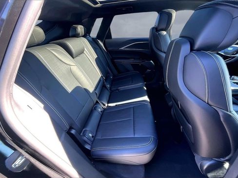 Certified 2024 Cadillac Lyriq Sport image 25