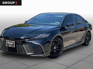 Used 2025 Toyota Camry SE w/ Convenience Package FWD video 1