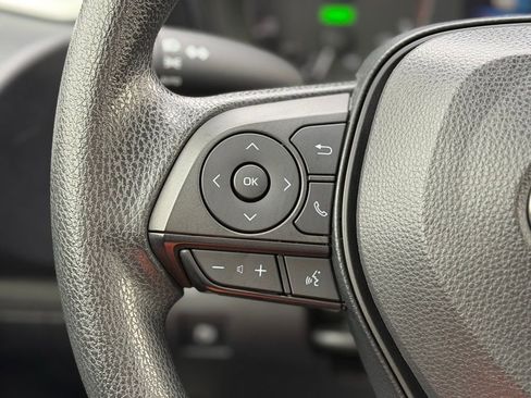 Used 2024 Toyota Corolla LE w/ LE Convenience Package image 10