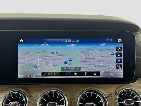 Used 2021 Mercedes-Benz AMG GT 43 w/ Driver Assistance Package image 18