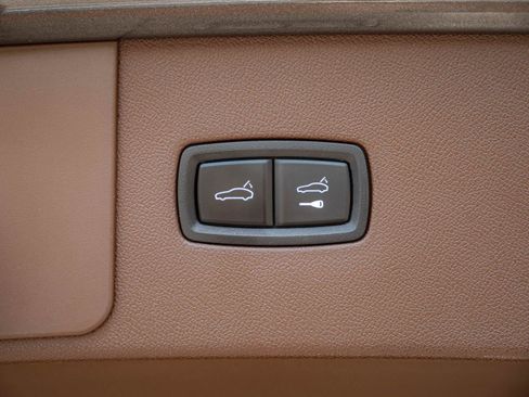Used 2020 Porsche Cayenne S AWD/4WD image 31