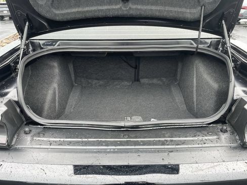Used 2016 Dodge Challenger SRT w/ Technology Group RWD image 33