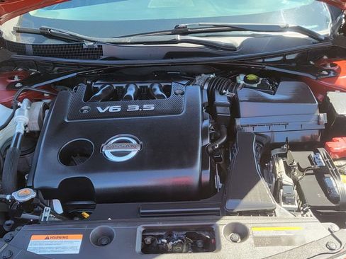 Used 2015 Nissan Altima 3.5 SL FWD image 38