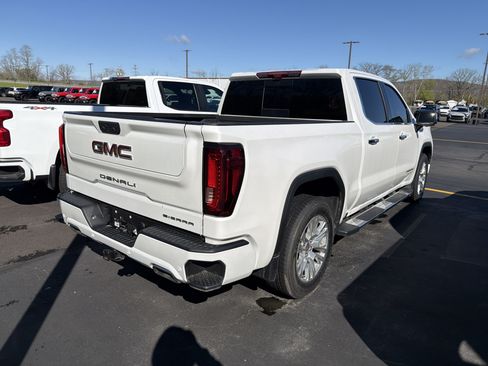 Used 2024 GMC Sierra 1500 Denali w/ Technology Package AWD/4WD image 26