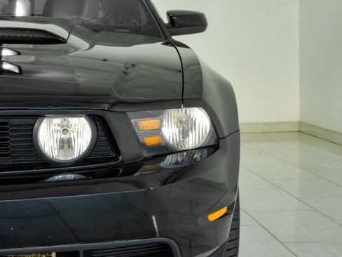 Used 2011 Ford Mustang GT Premium w/ Brembo Brake Pkg RWD image 49