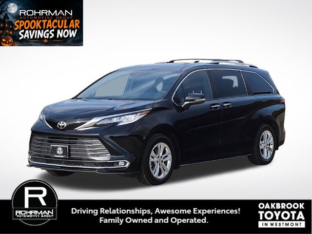 Used 2026 Toyota Sienna Limited AWD/4WD image 1