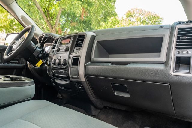Used 2018 RAM 2500 Tradesman w/ Chrome Appearance Group AWD/4WD image 44