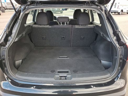 Used 2019 Nissan Rogue Sport SV image 28