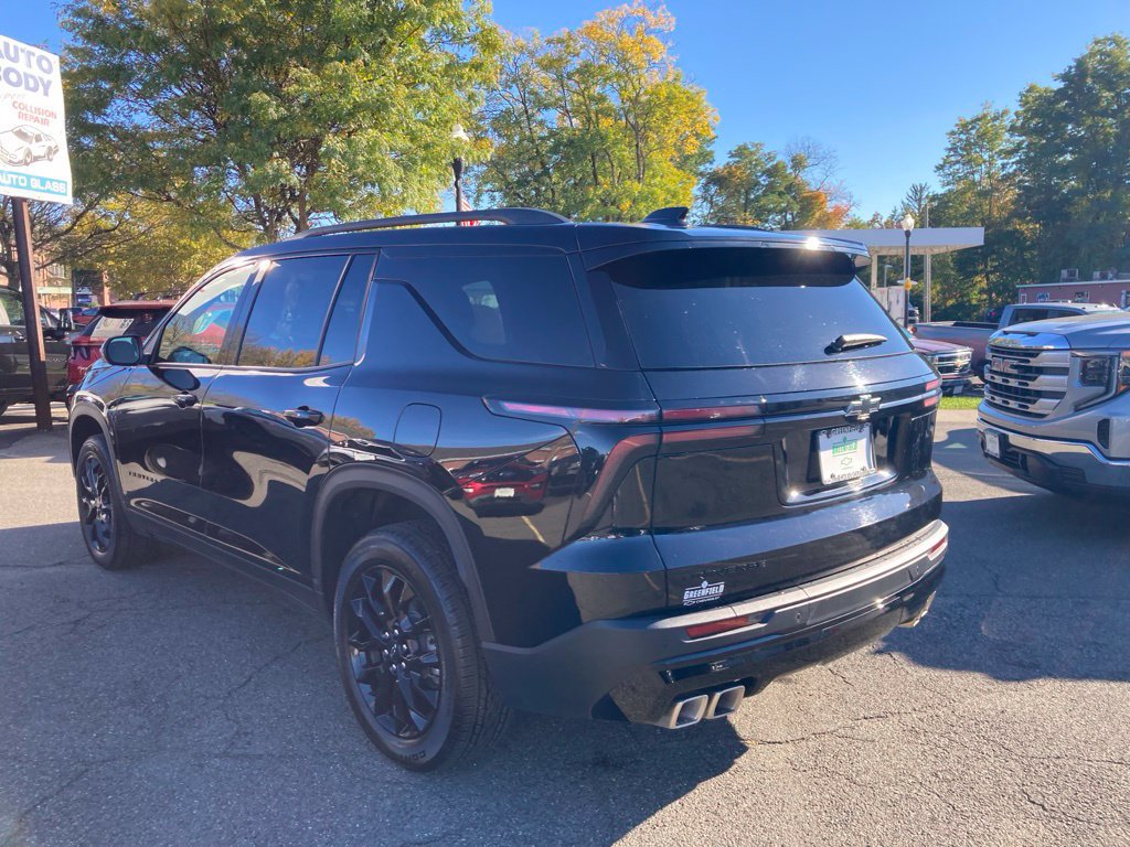 Used 2026 Chevrolet Traverse LT w/ Midnight/Sport Edition FWD image 30