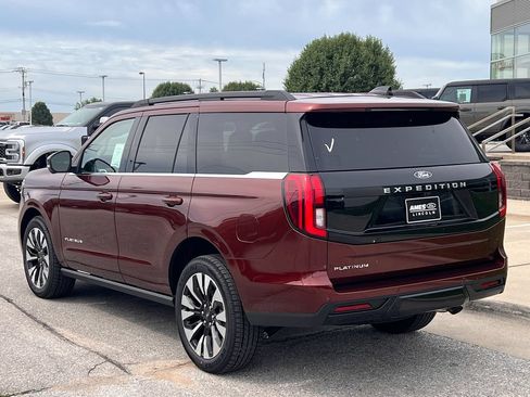 New 2027 Ford Expedition Platinum w/ Driver's Package AWD/4WD image 4