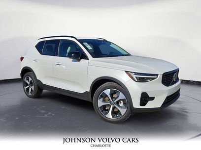New 2026 Volvo XC40 B5 Plus w/ Protection Package Premier