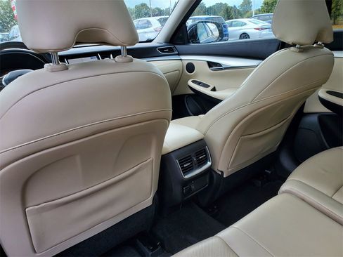 Used 2021 INFINITI QX50 Essential w/ Convenience Package image 30