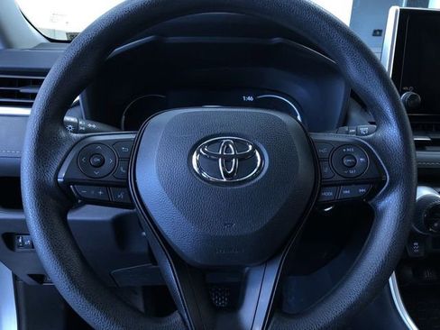 Certified 2025 Toyota RAV4 XLE AWD/4WD image 24