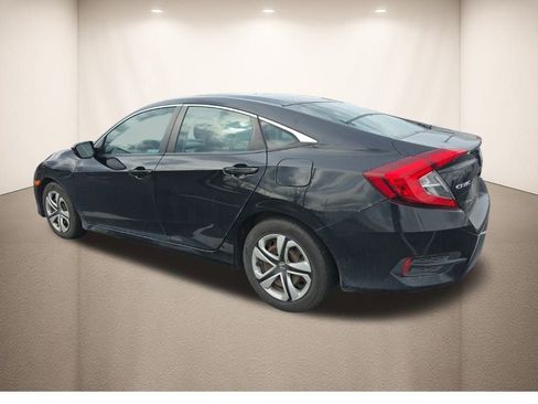 Used 2018 Honda Civic LX image 11