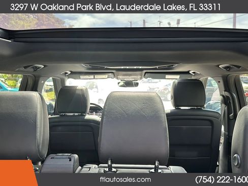 Used 2020 Land Rover Discovery HSE image 51