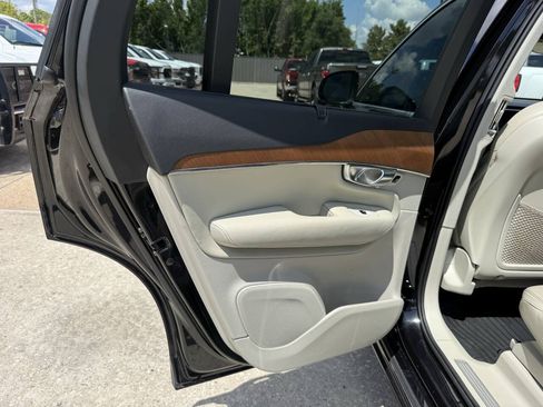 Used 2018 Volvo XC90 T6 Inscription w/ Convenience Package AWD/4WD image 15