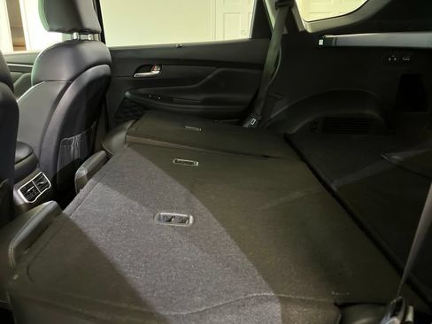 Used 2022 Hyundai Santa Fe Limited AWD/4WD image 16