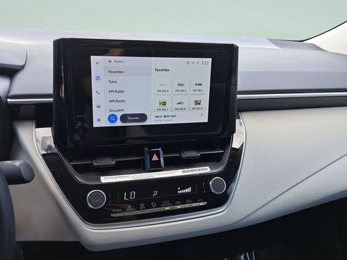 Certified 2024 Toyota Corolla LE image 17