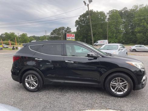 Used 2018 Hyundai Santa Fe Sport w/ 2.4L Tech Package 04 AWD/4WD image 6