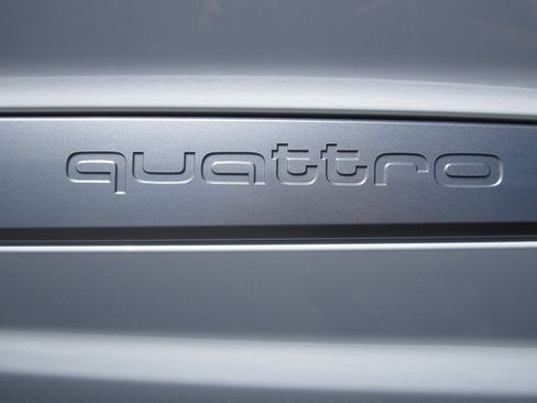 Used 2017 Audi Q7 3.0T Prestige AWD/4WD image 45