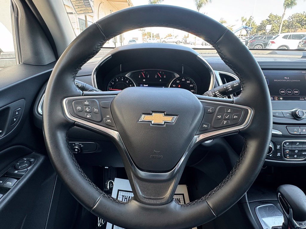 Used 2024 Chevrolet Equinox LT FWD image 11