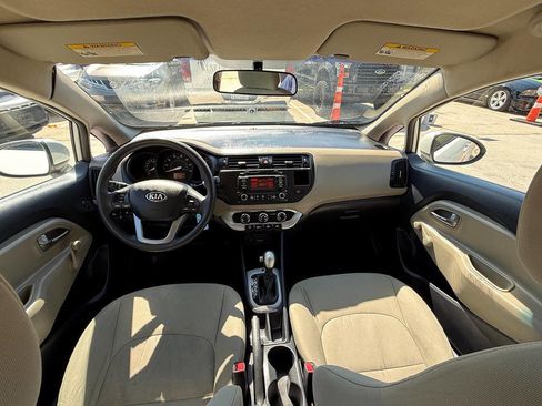 Used 2015 Kia Rio LX image 40