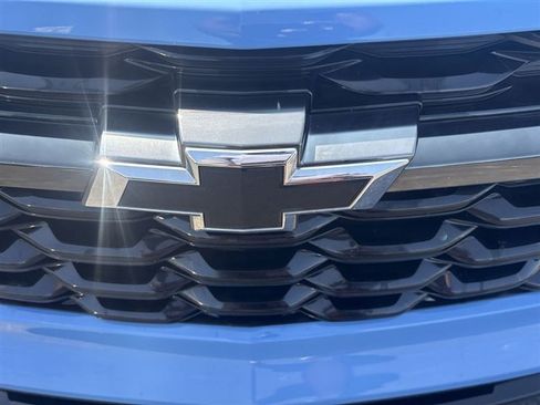 Used 2024 Chevrolet Trax RS w/ Driver Confidence Package FWD image 28