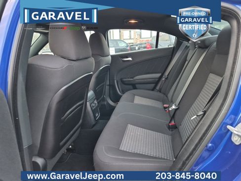 Used 2020 Dodge Charger R/T w/ Blacktop Package image 4