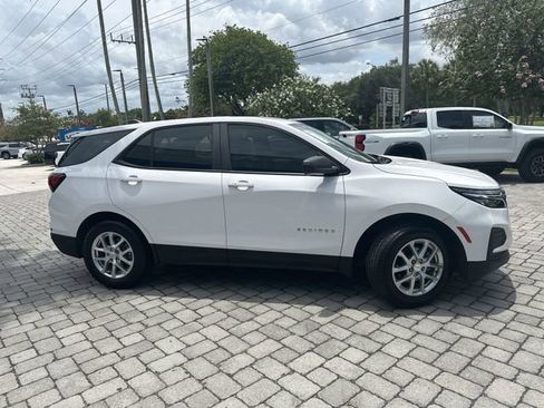 Used 2024 Chevrolet Equinox LS FWD image 37