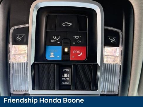 Used 2024 RAM 2500 Laramie w/ Safety Group AWD/4WD image 43