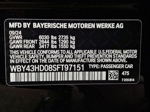 Used 2025 BMW i4 xDrive40i w/ Parking Assistance Package image 30