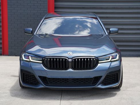 Used 2023 BMW M550i xDrive w/ Executive Package AWD/4WD image 5