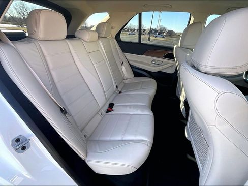 Used 2022 Mercedes-Benz GLE 350 image 17