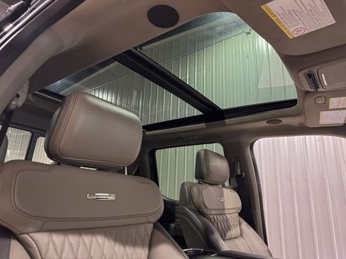 Used 2025 Ford F450 Platinum w/ Platinum Plus Package AWD/4WD image 26