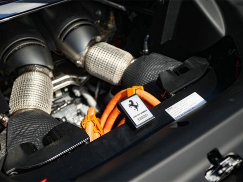 Certified 2025 Ferrari 296 GTS image 21