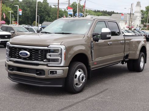 New 2026 Ford F350 Platinum w/ Platinum Plus Package AWD/4WD image 18