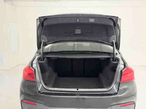 Used 2020 BMW M550i xDrive AWD/4WD image 35