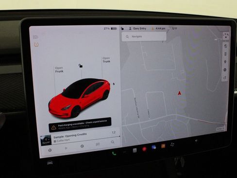 Used 2021 Tesla Model 3 Standard Range Plus image 17