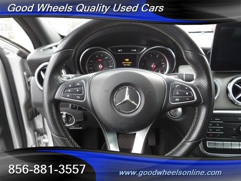 Used 2018 Mercedes-Benz GLA 250 4MATIC image 16