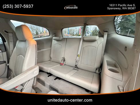 Used 2012 Buick Enclave Leather image 11