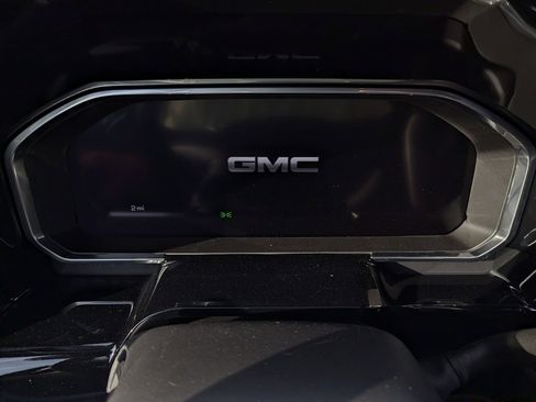 New 2026 GMC Sierra 1500 Elevation image 2