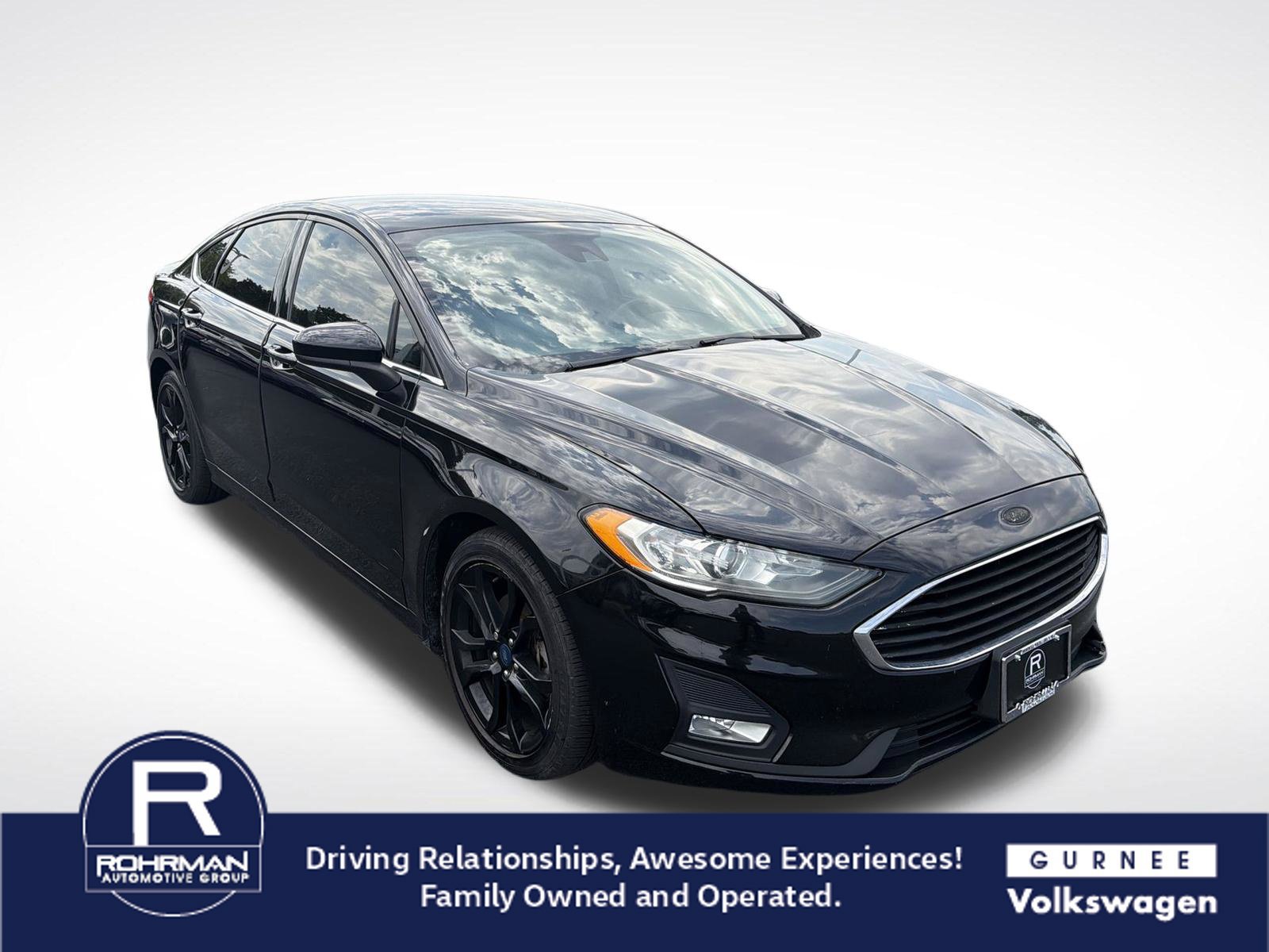 Used 2019 Ford Fusion SE w/ Equipment Group 151A FWD image 1